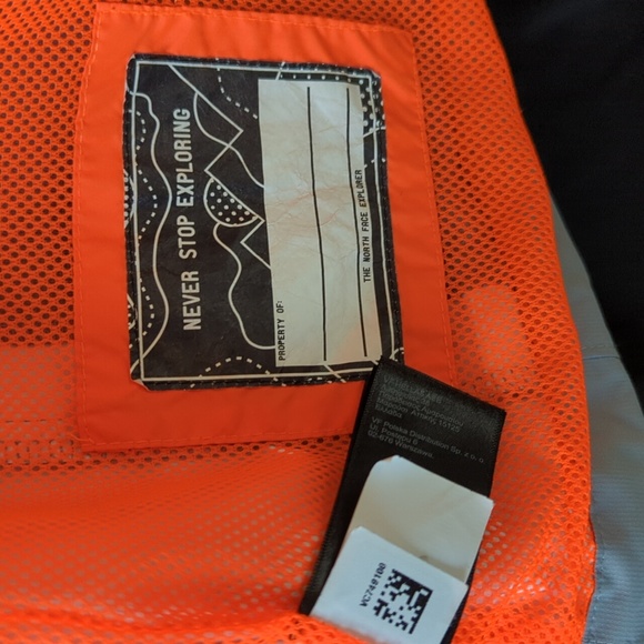 The North Face Garcons 2 in 1 Boys Jacket Size Large 14-16 - Picture 6 of 8